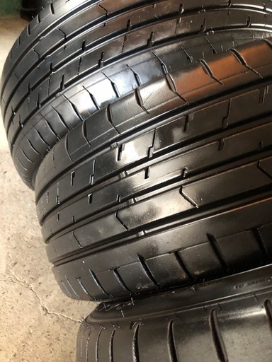 中古225/50R18 取り付け無料