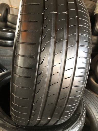中古235/50R18 取り付け無料