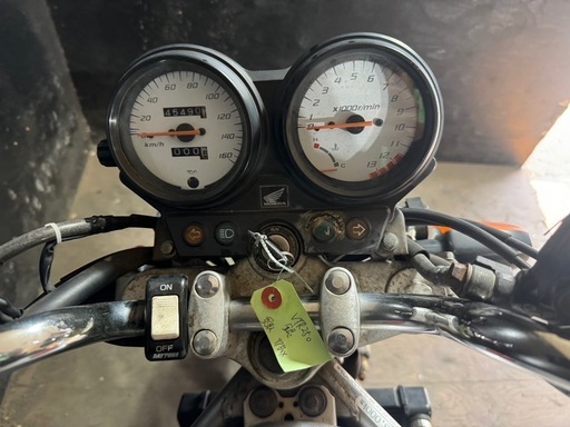 ☆支払い総額11.6万円☆始動動画あり!書類完備!ホンダ VTR250 MC33 V ☆支払い総額11.6万円☆始動動画あり!書類完備!ホンダ VTR250 MC33 V
