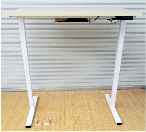 SANODESK　電動　昇降式デスク　HCB110C-2　動作良好　パソコンデスク　USBポット　幅120㎝　作業机　机　デスク　引取り歓迎