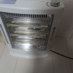 加湿機能付き遠赤外線電気ストーブ