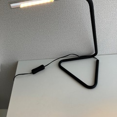 IKEA デスクスタンド