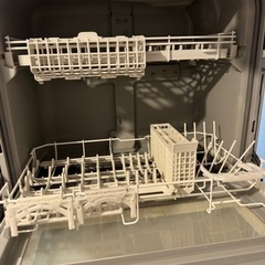 NP-TH4-W パナソニック 食器洗い乾燥機 ホワイト（8/31以降引渡し）