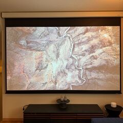 ホームシアター　電動スクリーン