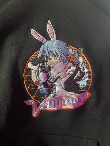 vaultroom×兎田ぺこらパーカー