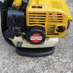 背負い式　エンジン　ブロワー
