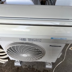 パナソニックエアコンCSー221CFR中古　工事可
