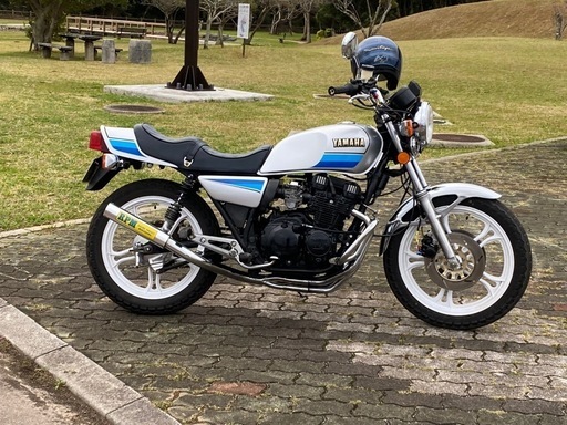 XJ400用 マックレーン バックステップ ひくく