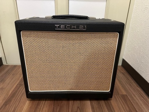 【美品】Tech21ギターアンプ　Trademark10