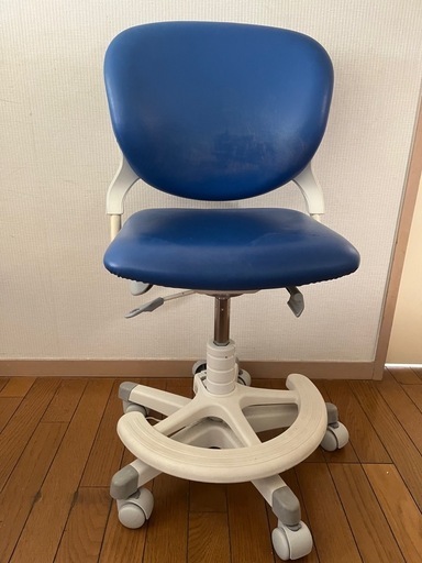 オカムラ ステラ 8620AX 子供学習椅子 ソフトレザータイプチェア 