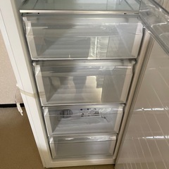 大型冷凍庫　ハイアール280L コストコ等のまとめ買いに便利