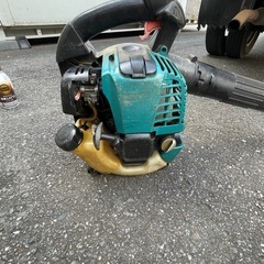 マキタ　ブロワー　エンジン　造園　草刈り　剪定

