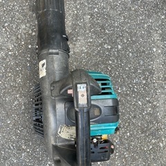 マキタ　ブロワー　エンジン　造園　草刈り　剪定
