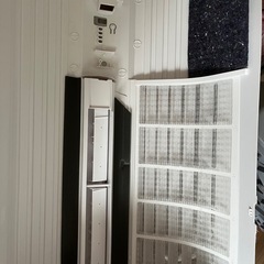 2020年　値下げしました 窓用エアコン　トヨトミ