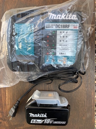 美品　マキタ純正バッテリー\u0026充電器