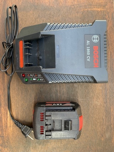 美品　ボッシュ純正リチウムイオンバッテリー\u0026充電器