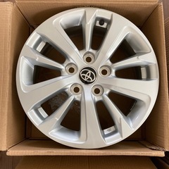トヨタ CHR 純正アルミホイール18インチ 7J +50 PCD 114.3 5H 美品 