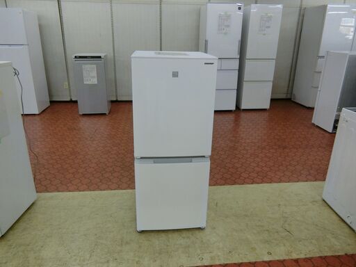 ID 243361　冷蔵庫２ドア　152L　シャープ　２０２１年　SJ-15E8-KW