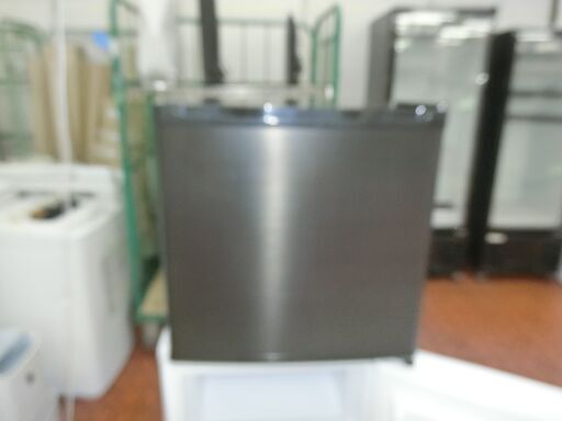 ID 203013　冷凍庫　32L　マックスゼン　２０２０年　JF032ML01GM