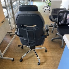 JH-19 【オフィス家具専門店】山善のゲーミングチェアです！