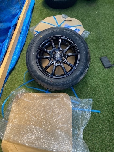新品未開封　サマータイヤ195/65R15 91V 4本セット