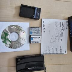 【マツさん用取り引き中】FUJI FINPIX REAL3D W1+シータSC2
