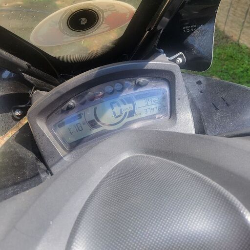 トリシティ 公認ノーヘル仕様 3人乗り 普通免許で乗れます!年式相応! トリシティ 公認ノーヘル仕様 3人乗り 普通免許で乗れます!年式相応!