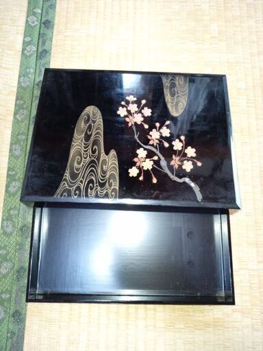 書類入れ箱売ります