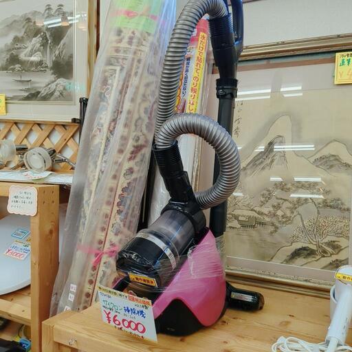TOSHIBA☆サイクロン掃除機☆VC-S23☆2013年製☆動作OK(保証３ヵ月）・清掃済み☆中古品☆【こちらは店舗です。浜村鹿野温泉ICから3分 買取本舗 宮本リサイクル 営業時間9～19時 定休日水曜のみ←連絡できませんm(_ _)m】