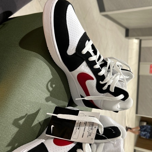 新品‼️NIKE(ナイキ) 838938-104(1853) COURT BOROUGH MID (コートバーロウ MID) スニーカー