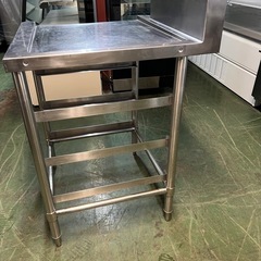 マルゼンクリーンテーブル 650x670x845(+150)