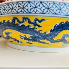 黃地　青花　龍紋　大明宣徳年製　大鉢