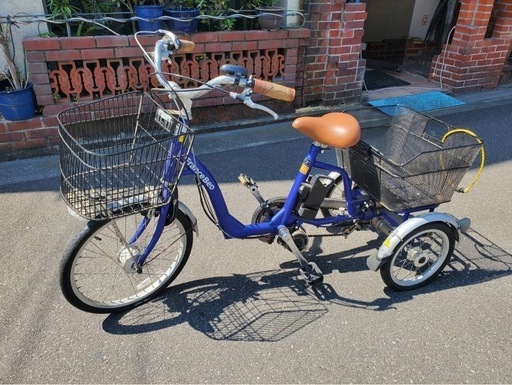 電動アシスト三輪車\n