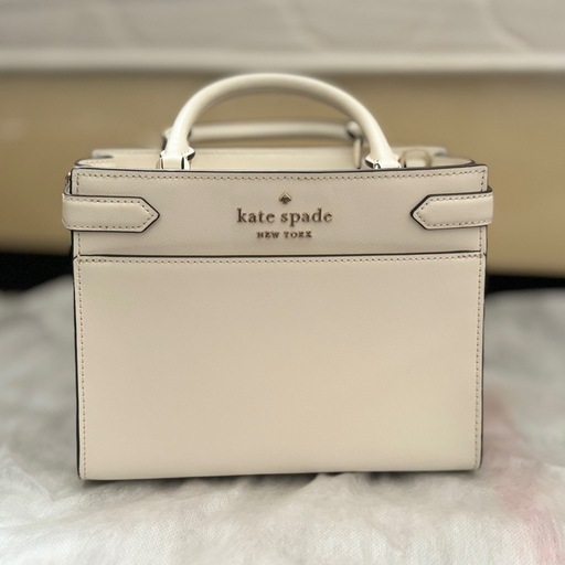 【8/14取引限定:8,000円でお譲り‼️交渉可◎】kate spadeハンドバッグ