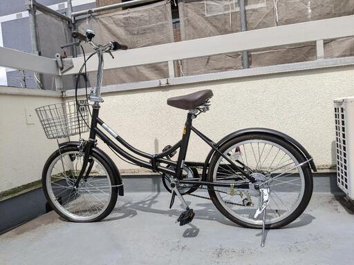 SHIMANO switch to bicyclelife\nチェーン付近にRevo Shift SIS EOUIPPEDとあり（2000円お値下げしました）
