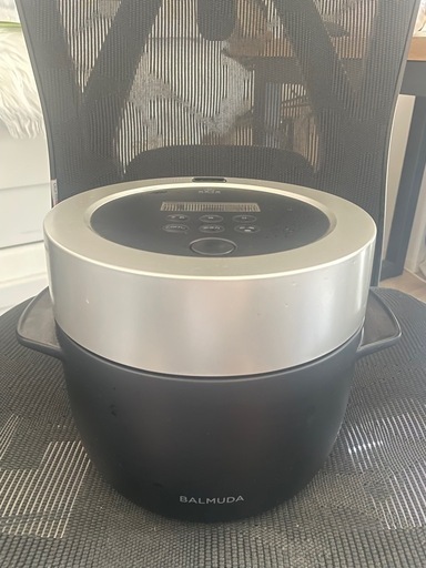 本日限定価格　美品 バルミューダ 炊飯器