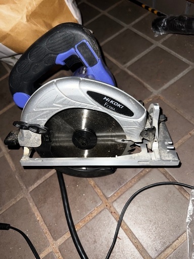 日立工機 HIKOKI　電動丸鋸　丸のこ　DIY