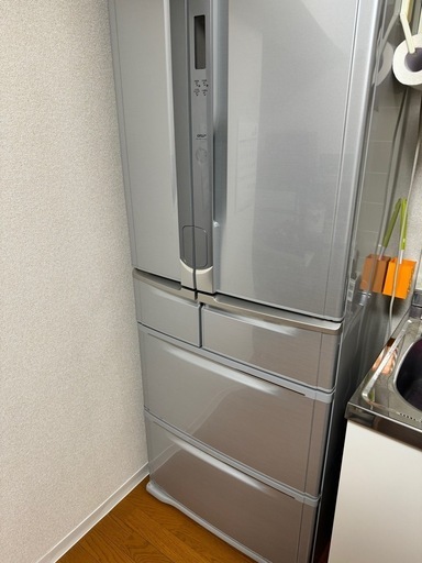 冷蔵庫、洗濯機、空気清浄機、ソファ、テレビ台　全て女性使用　取りにこれる人