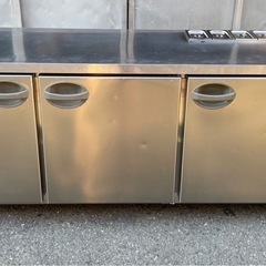 【動確済み】2018年 フクシマ 業務用テーブル形冷蔵庫 YRC-210RM2-R 503L 単相 100V 2100×600×800 台下冷蔵庫 コールドテーブル 大阪 動確済み】2018年 フクシマ 業務用テーブル形冷蔵庫 YRC-210RM2-R 503L 単