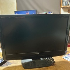 テレビ　東芝　22型