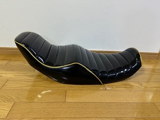 ゼファー400 三段シート チョビ三段シート