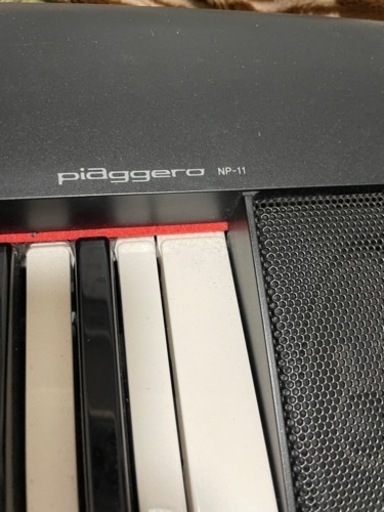 鍵盤楽器、ピアノ Yamaha piaggero Np-11