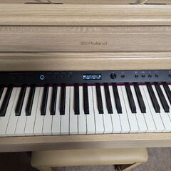 超美品 Roland 電子ピアノ 2020年 HP704-LAS ライトオーク調
