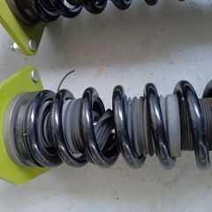 MILD DAMPER 減衰式 15段 プリウス３０ 車高調　ジャンク