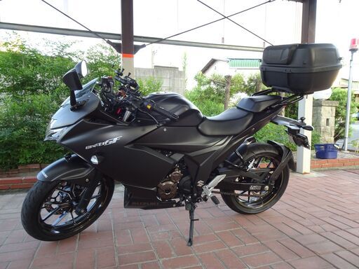 ジクサー 250 SF