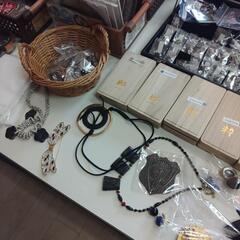 アクセサリー　ブレスレット　リング　ネックレス　まとめて120点　転売OK
