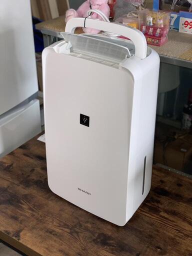 激安品☆除湿機☆CV-J71-W プラズマクラスター 2020年 季節家電 衣類乾燥除湿機