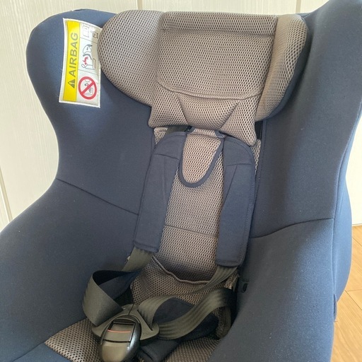 【決まりました】チャイルドシート　ISOFIX　ベビーシート　新生児からOK