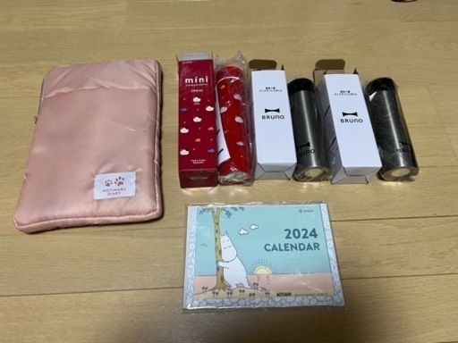 （未使用）生活雑貨5点セット （ステンレスボトル3つ タブレットケース 卓上カレンダー