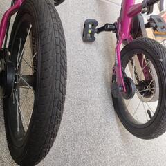 ストライダー　ペダル付き